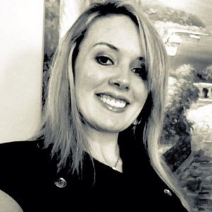 Meet your Posher, Bobbi